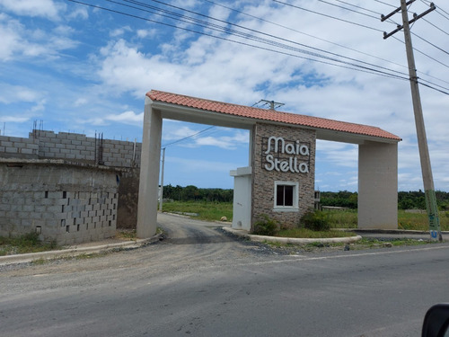 Solares Comerciales A Borde De Avenida.