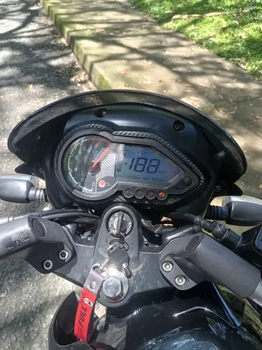 Pulsar 180 Neon Fi
