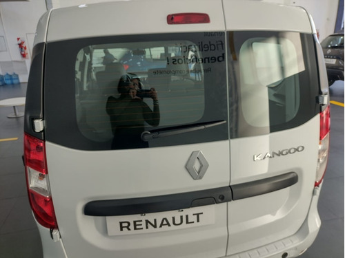 Imagen 10 de 15 de Renault Kangoo Zen 1.6 Sce Stock Fisico