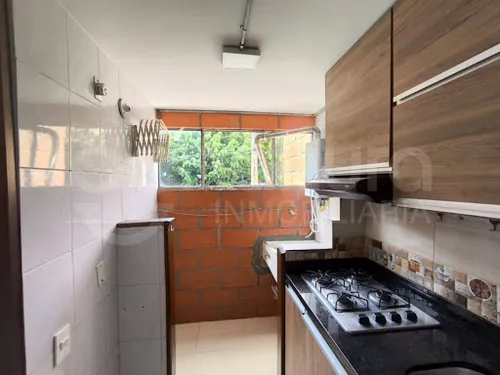 Apartamento En Arriendo Belen Las Playas 472-7065