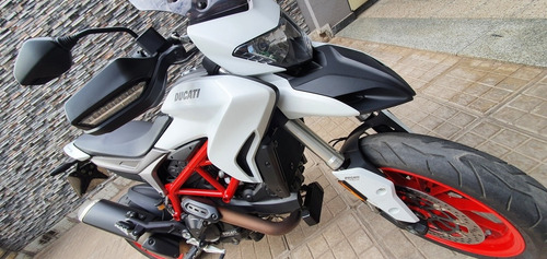 Imagen 5 de 7 de Ducati Hypermotard 939 - Posible Permuta