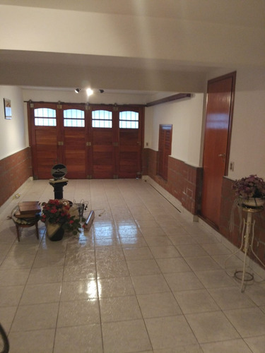 Zeballos Al 6300 - Wilde- Avellaneda.