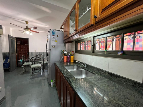 Imagen 6 de 30 de Casa Duplex De 3 Dormitorios Pileta , Barrio Cotevi - Ciudad Evita