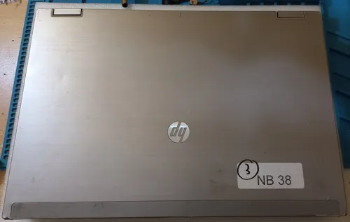 4 Equipos Noteb Hp 8440- I5-m520- Funcionan A Completar/repa (Usado)