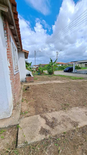 Imagen 13 de 16 de Se Vende Casa En Obra Gris Urb. Los Samanes Zona Industrial