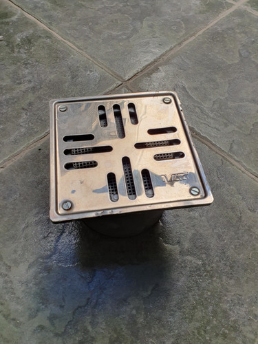 Porta Rejilla Awaduct Acero Inox 12x12 + Filtro De Insectos (Usado)