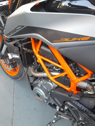 Imagen 17 de 18 de Ktm Duke 390 Naked Entrega Inmediata Solo En Motoswift