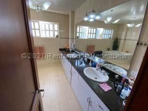 Imagen 10 de 14 de Colinas De Bello Monte Se Vende Casa Mls #23-24854