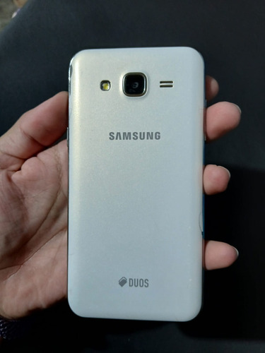 Samsung Galaxy J5 2016 Duos - Celular Dual Sim 8gb Ram 1.5gb Blanco