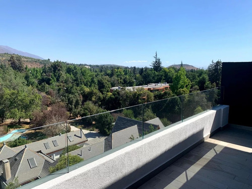 Duplex Amoblado, Acogedor, Gran Vista Y Conectividad