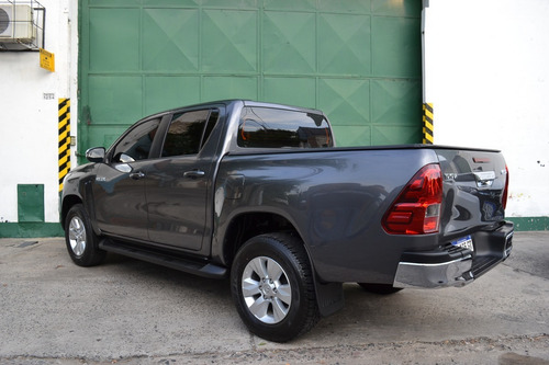 Toyota Hilux Sr 2020 / 6.000km Impecable Con Accesorios
