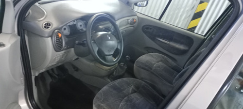 Renault Scénic 1.6 Confort