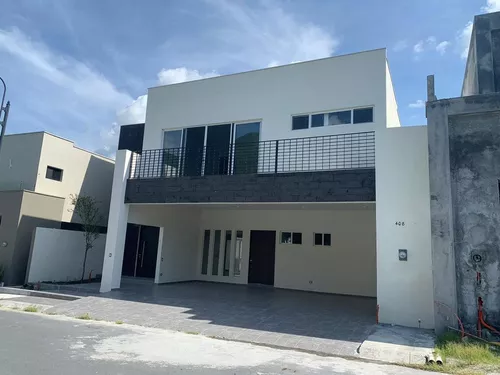 Casas en Venta en Los Cristales, Monterrey | Metros Cúbicos