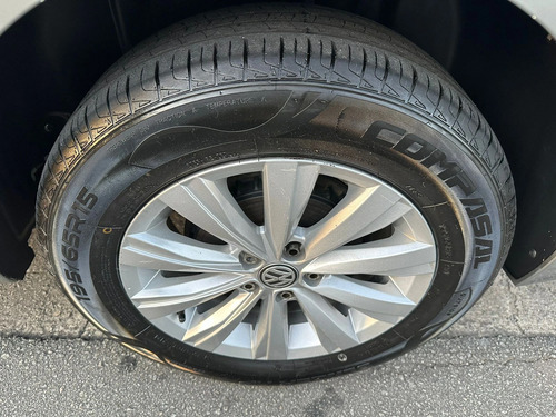 Volkswagen Virtus 1.6 16v Msi Aut. 4p