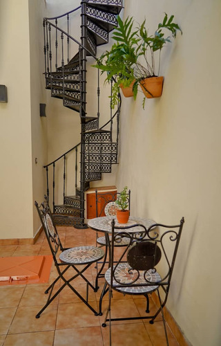 For Sale Casa En La Zona Colonial Dividida En Dos Estudios Patio Y Terraza Comun