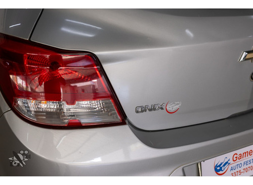 Chevrolet Onix 1.0 MPFI JOY 8V FLEX 4P MANUAL