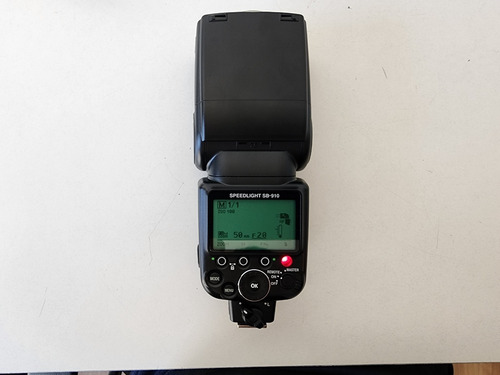Imagen 3 de 8 de Flash Nikon Speedlight Sb-910 Con Estuche Y Difusor
