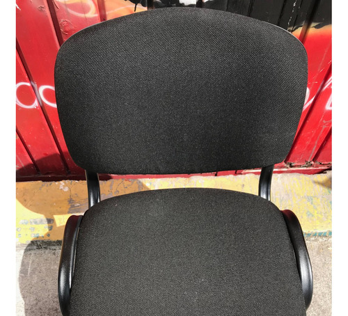 Imagen 4 de 4 de 2 Silla De Visita Acojinada Modelo Iso 2 Piezas