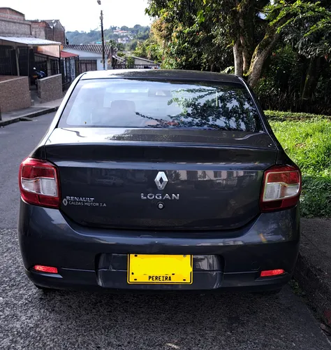 Renault Logan 1.6 Authentique