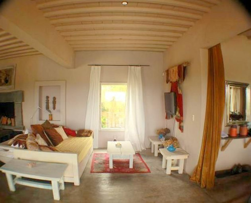 Casa En Alquiler Por Temporada De 4 Dormitorios En Punta Piedras (ref: Bpv-7029)