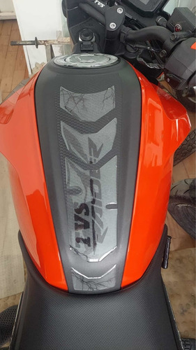 Kit Protector Tanque + Pierneras Stomp Grip Tvs Raider 125