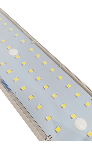 Imagen 4 de 5 de Luz Emergencia Luminaria Recargable 10h 90led Gamasonic Gs90