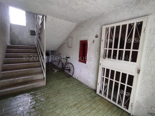 Imagen 14 de 16 de Vendo Apartamento En Urbanización La Fuente Turmero, Código 22-25052 Carlos M. 04243535083