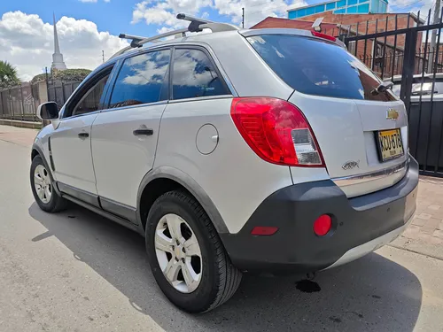 Chevrolet Captiva 2.4 Sport 182 hp