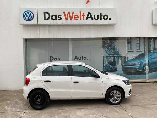 Imagen 5 de 14 de Volkswagen Gol 2020