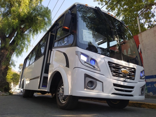 Imagen 5 de 15 de Microbus Chevrolet O Ford 2022