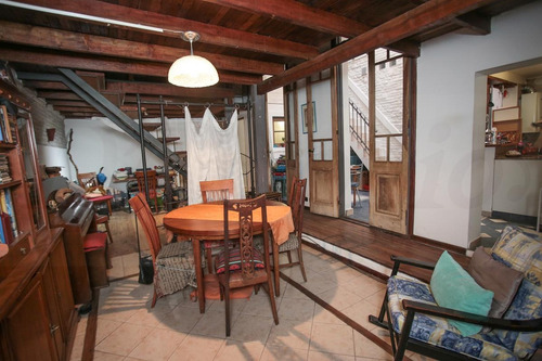 Imagen 1 de 27 de Venta- P.h De 3 Ambientes Con Habitación Auxiliar En Planta Baja - Caballito