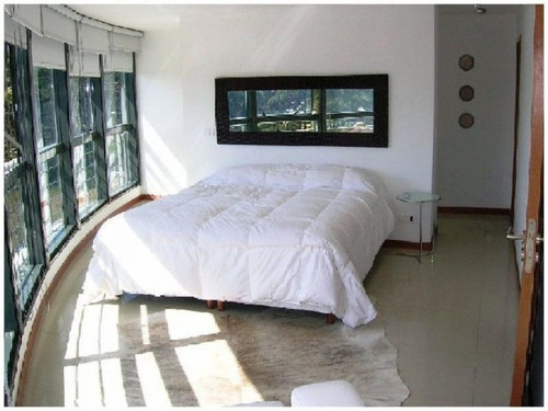 Venta De Apartamento 2 Dormitorios En Roosevelt