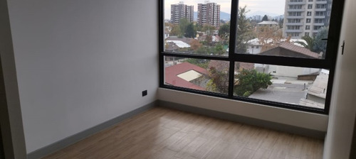 Arriendo Depto 2d-2b Con Estacionamiento Y Bodega