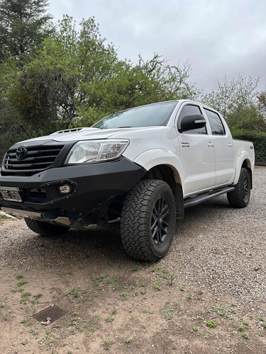 Toyota Hilux 3.0 Cd Srv Cuero 171cv 4x4 - E4