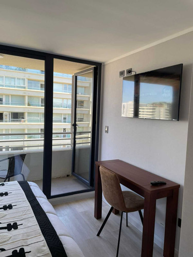 Arriendo Dpto Estudio Edificio Life By K (82870)