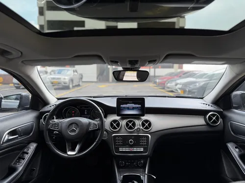 Mercedes-Benz Clase GLA 1.6 Urban