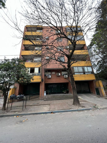 Venta Casa 3 Dormitorios Otros Barrios Con Cochera