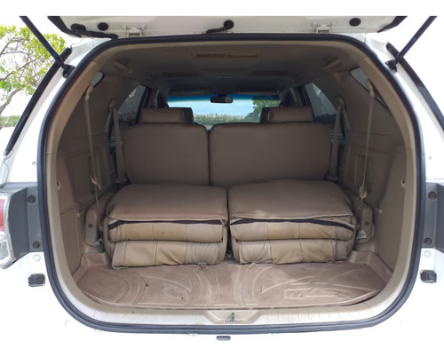 Toyota Fortuner 4x2 V6 4.0