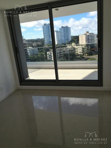 Torre Esmeralda, Equipado,2 Dormitorios, 2 Baños, Dependencia De Servicio Con Baño