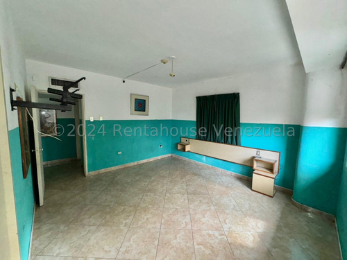 Edificio Comercial En Venta Los Caobos Jose Carrillo Bm Mls #25-20739