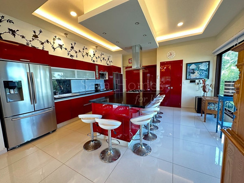 Imagen 7 de 30 de Venta De Casa En Puerto Cancun Frente A Canal