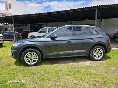 Audi Q5 2.0 L T Dynamic Dsg