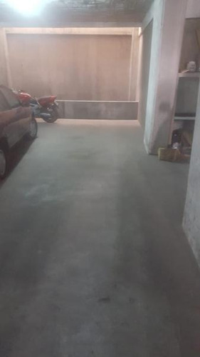 Imagen 2 de 3 de Cochera Doble En Tucuman 1300, Centro.