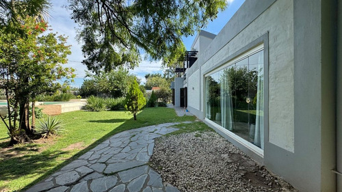 Venta Casa Quinta Fran.alvarez Lote 1500