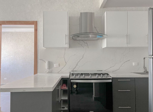 Bella Vista, Apartamento C/l Blanca En Alquiler