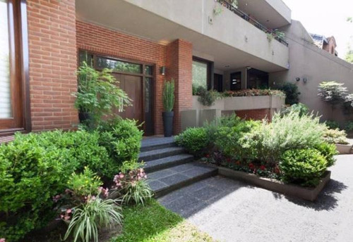 Imagen 1 de 30 de Excelente Casa En Doble Frente, Toma Menor Valor En Pago O Financia