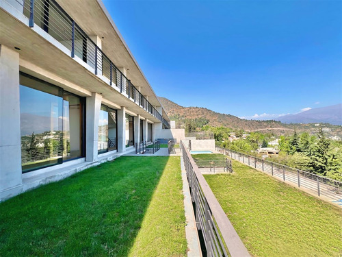 Nueva, En Condominio: Santa María De Manquehue