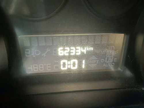 Imagem 9 de 9 de Fiat Punto Essence 1.6 16v Flex