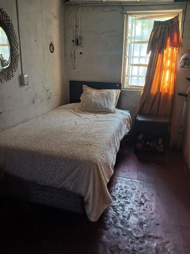 Casa En Venta 1 Dorm / 1 Baño, Av. Cerrillos, Lo Espejo