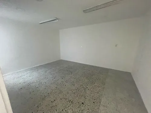 Local En Arriendo Ubicado En Medellín Sector Laureles (27401).